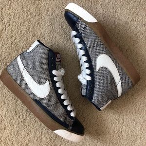 Nike Blazer Mid Premium sz 7.5W (Obsidian/Gum)